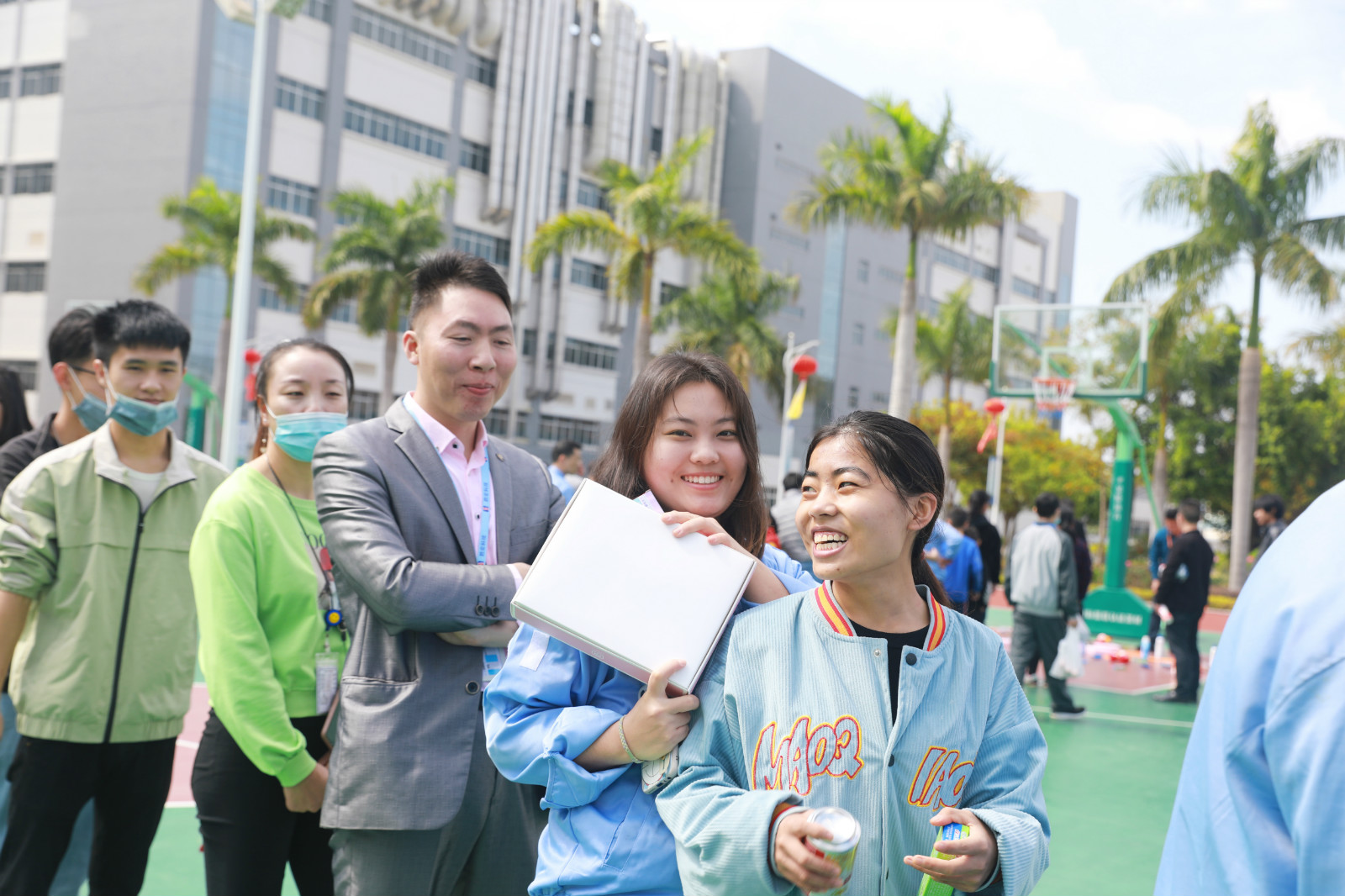 就地過年，年味不減—我在勝宏挺好的